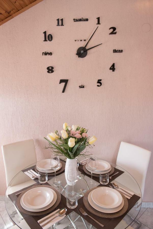 Lola Apartment Veprinac Luaran gambar